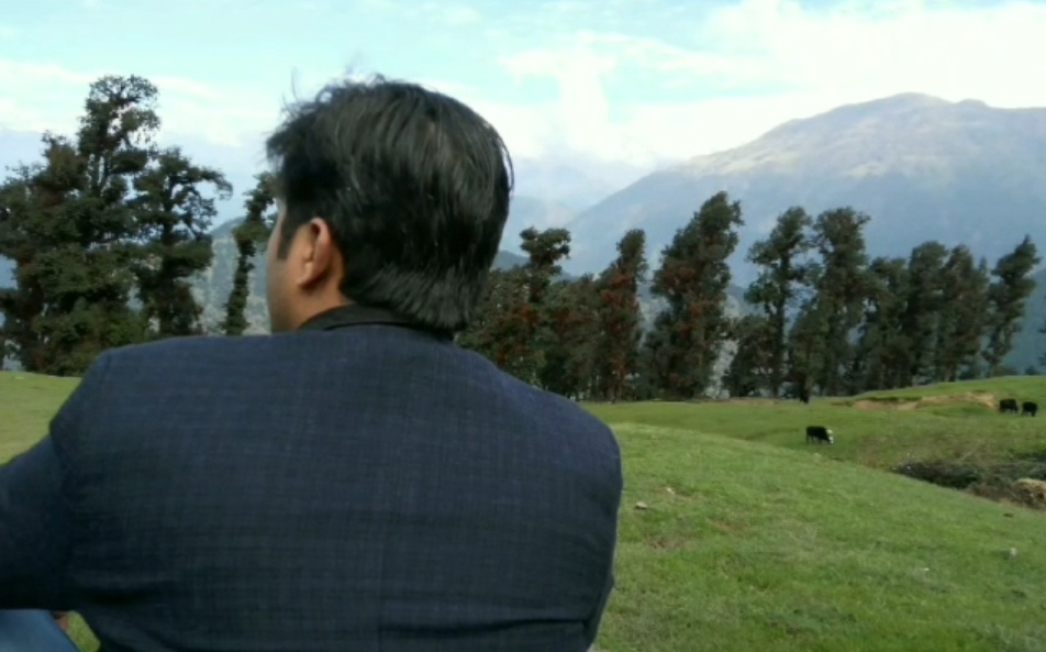 मुकम्मल मुस्तक़बिल's image