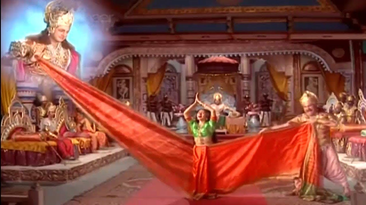 उठो द्रौपदी वस्त्र संम्भालो अब गोविन्द न आयेंगे - अटल बिहारी वाजपेई's image