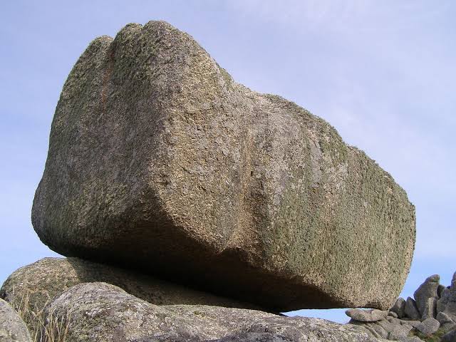 पत्थर's image