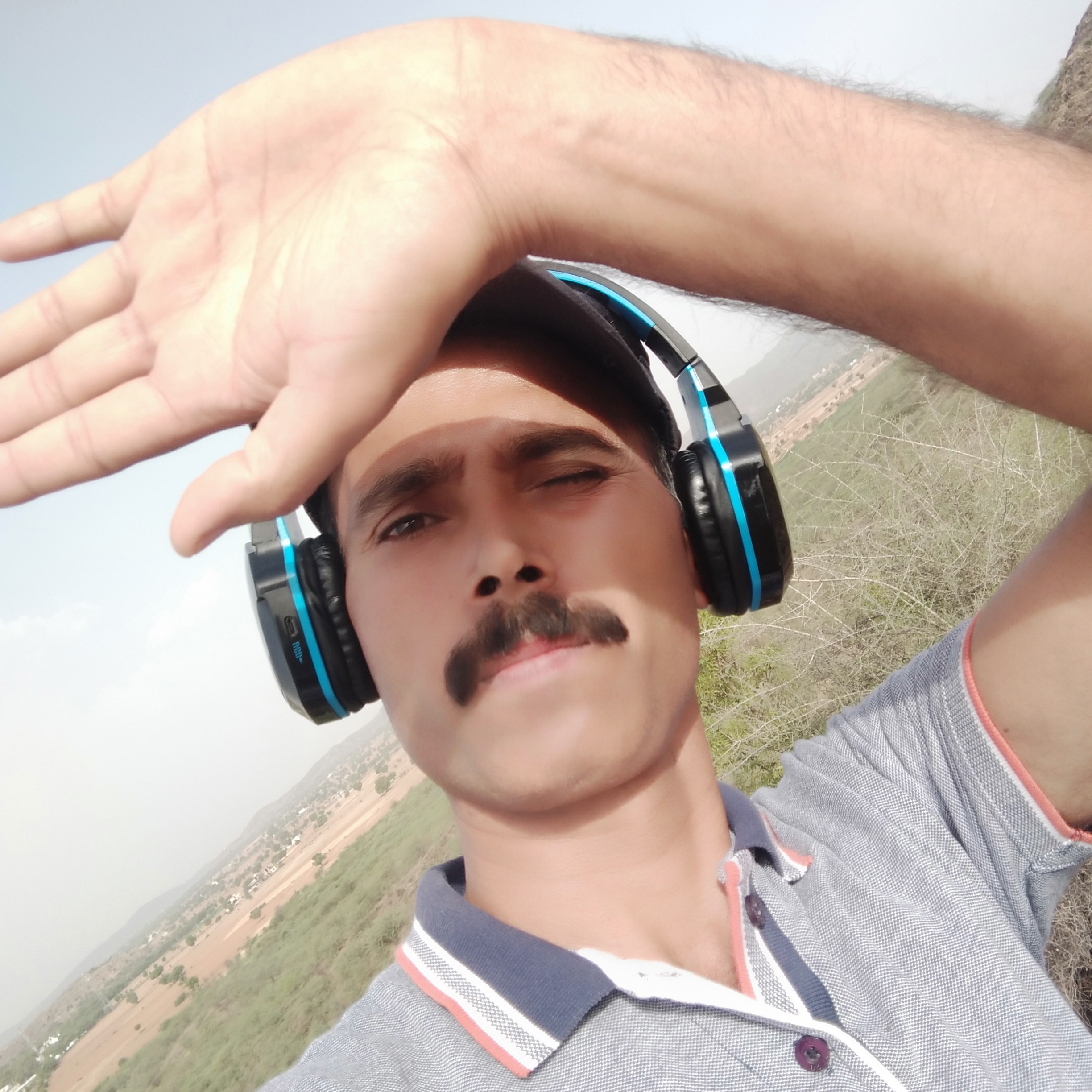 कविता मेरी प्रियसी 'शायरी संग्रह-3''s image