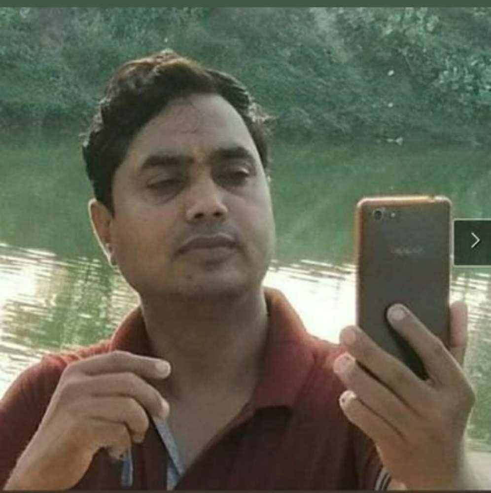 सामने जिंदगी खड़ी है (कविता)'s image