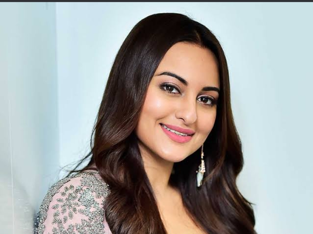 हैप्पी बर्थडे सोनाक्षी सिन्हा's image