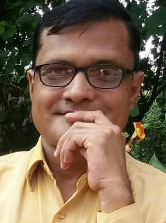 कविता का आधार- Kamini Mohan's image