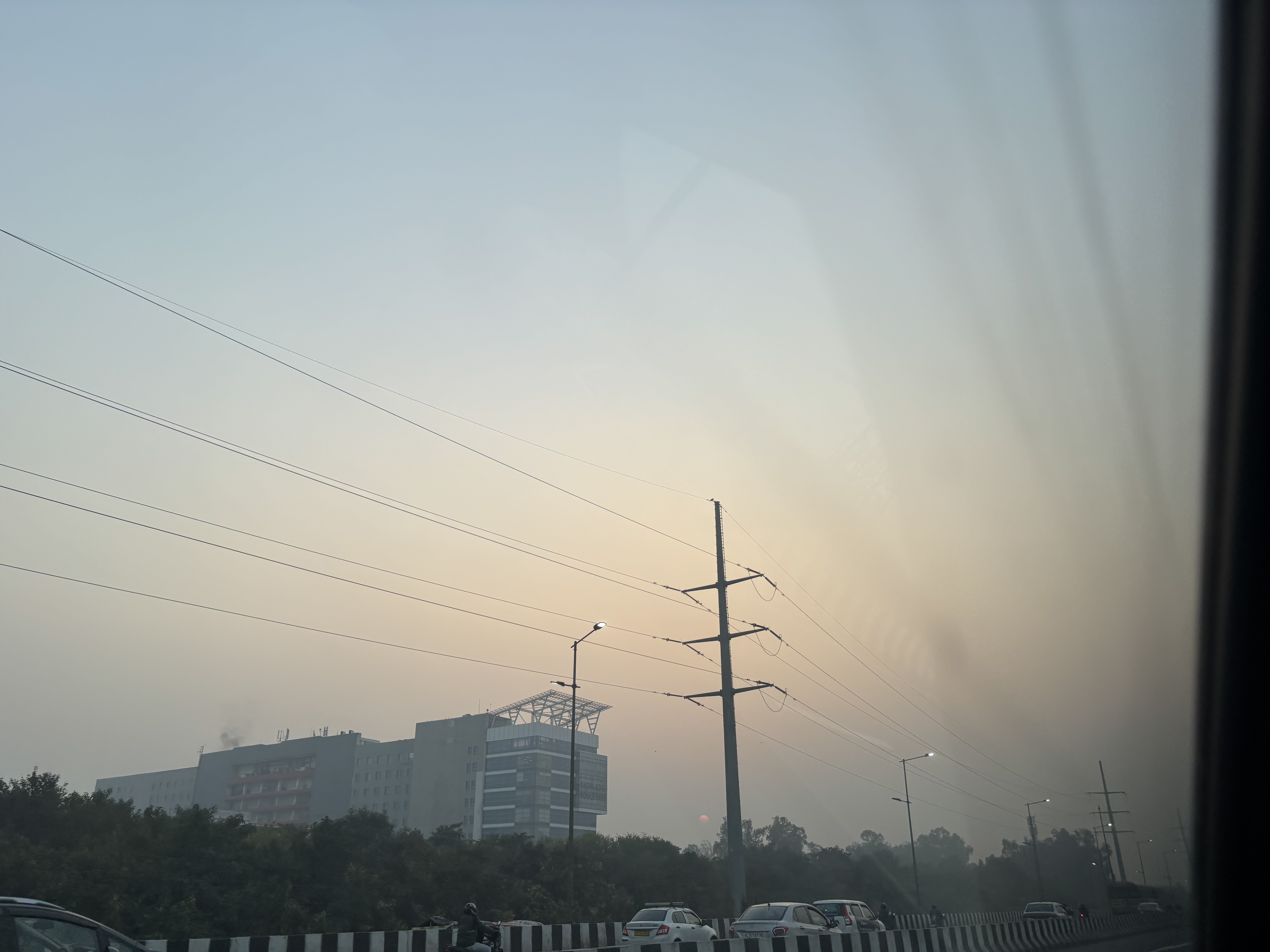 मिट्टी के ग़ुबार की मानिंद..18/40, 40 Poems in 40 Days's image