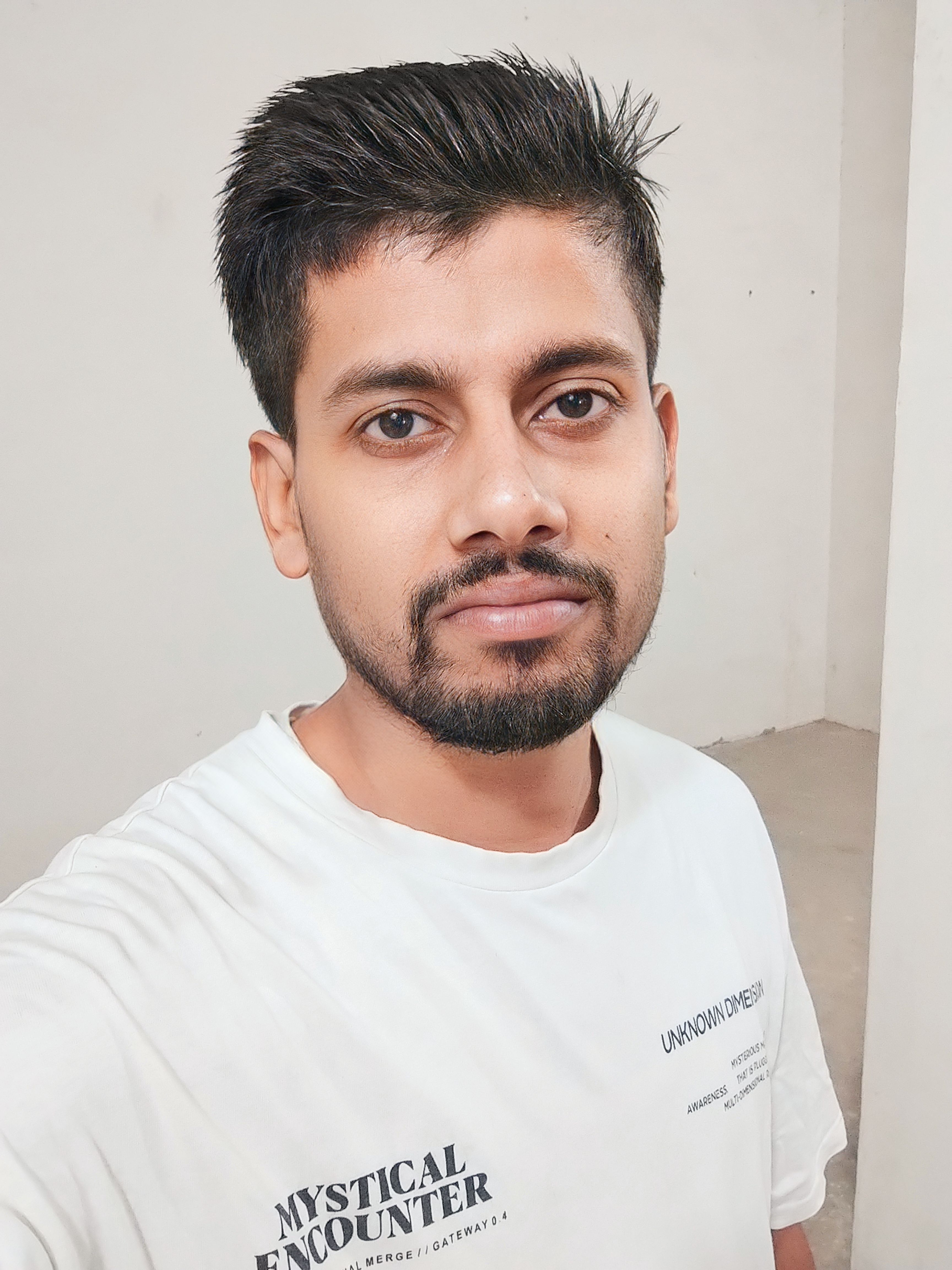 फिर से तन्हा ( Ek gazal by Vinit Singh Shayar )'s image