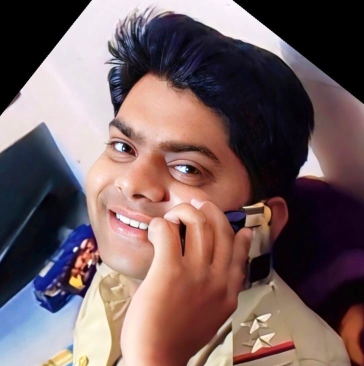 Shadab Ahmad's pic
